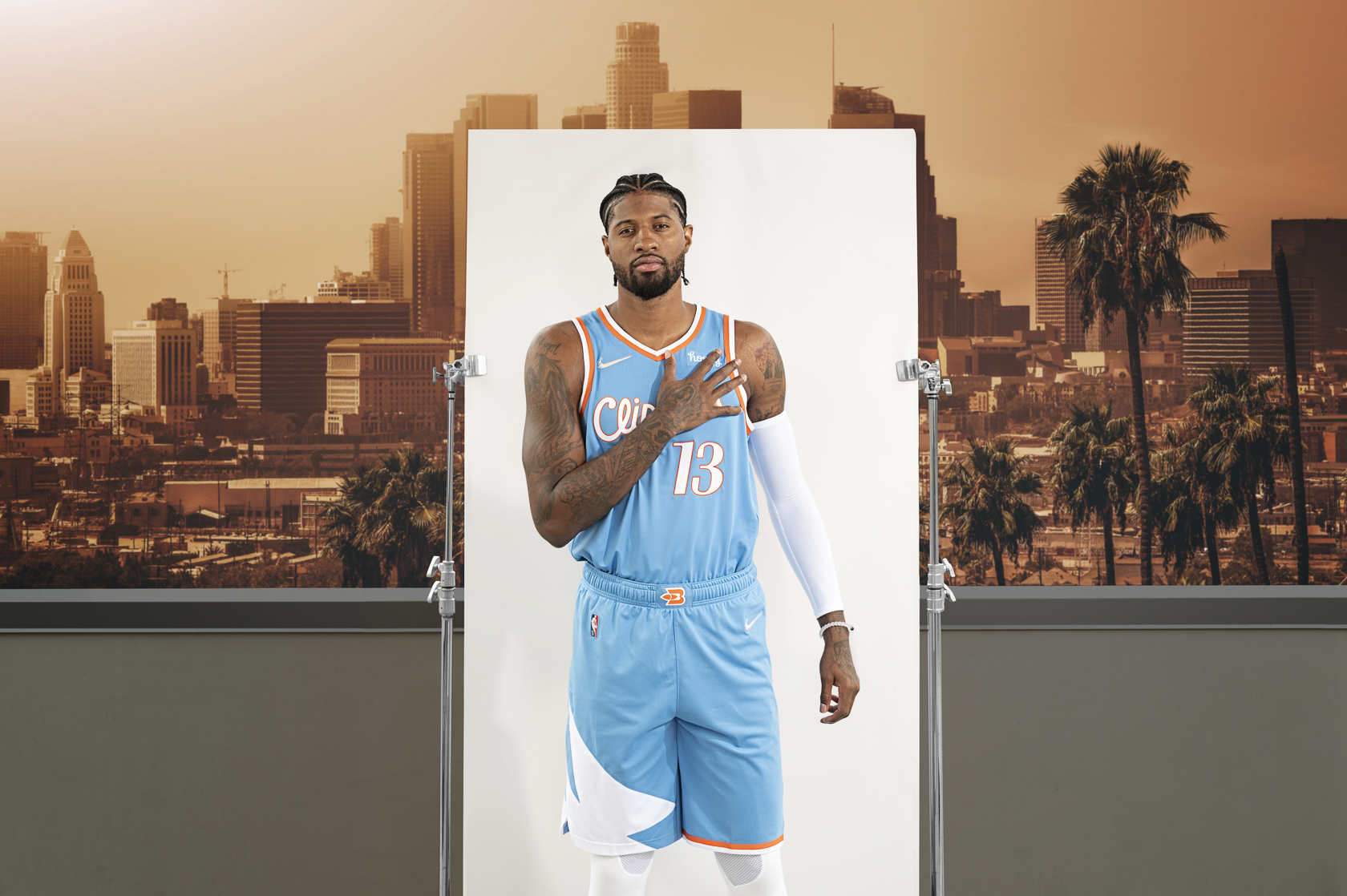 Paul_George_Los_Angeles_Clippers_basketball_1