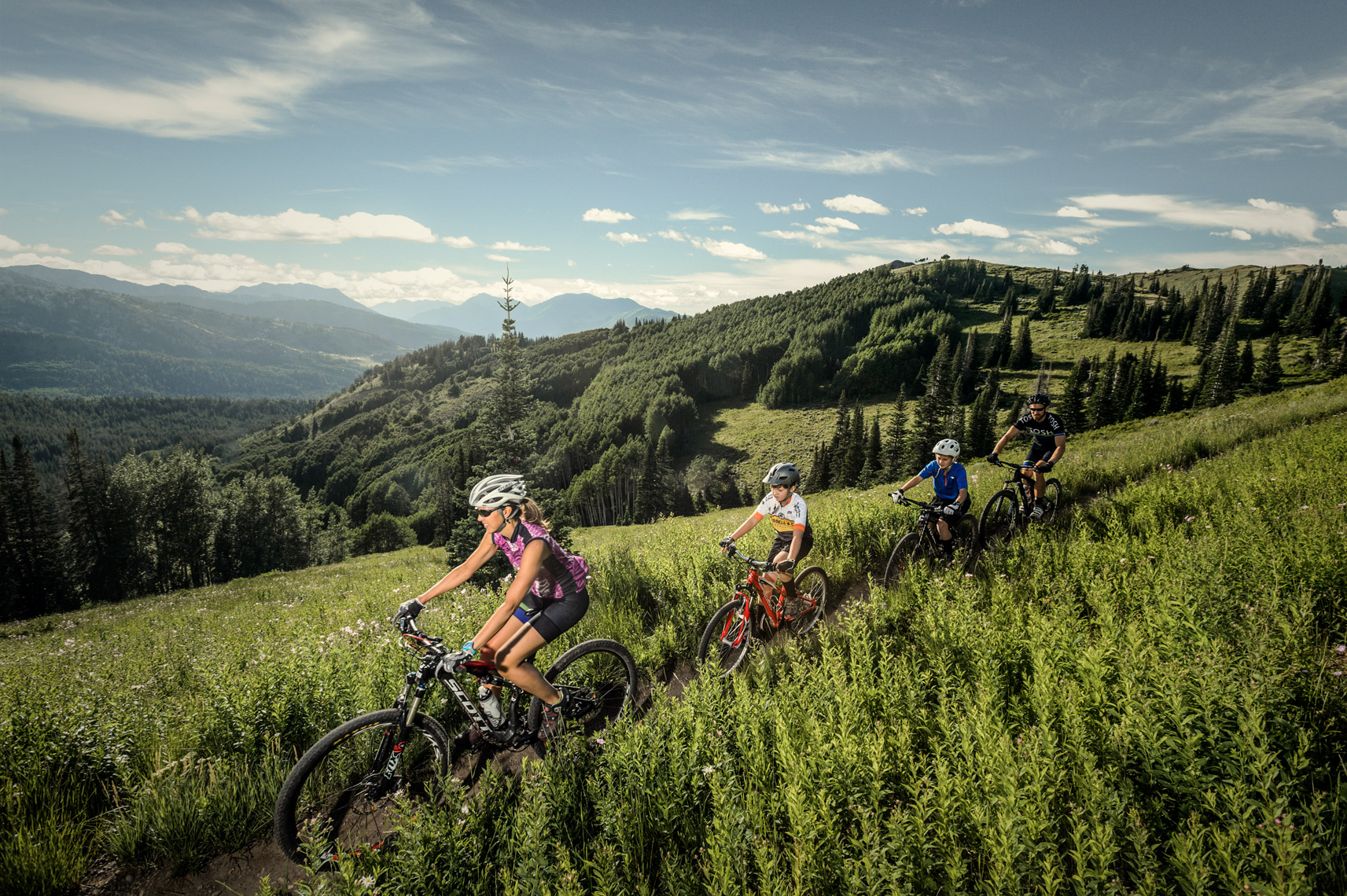family_mountain_biking